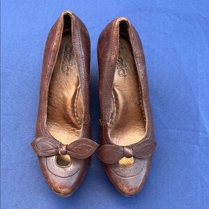Brown Leather Flats with Decorative Details